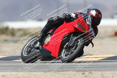 media/Oct-02-2025-Racers Edge (Thu) [[2c91cb6ab3]]/2-A Group/Session 3-Turn 4 Part 2 (1145am)/